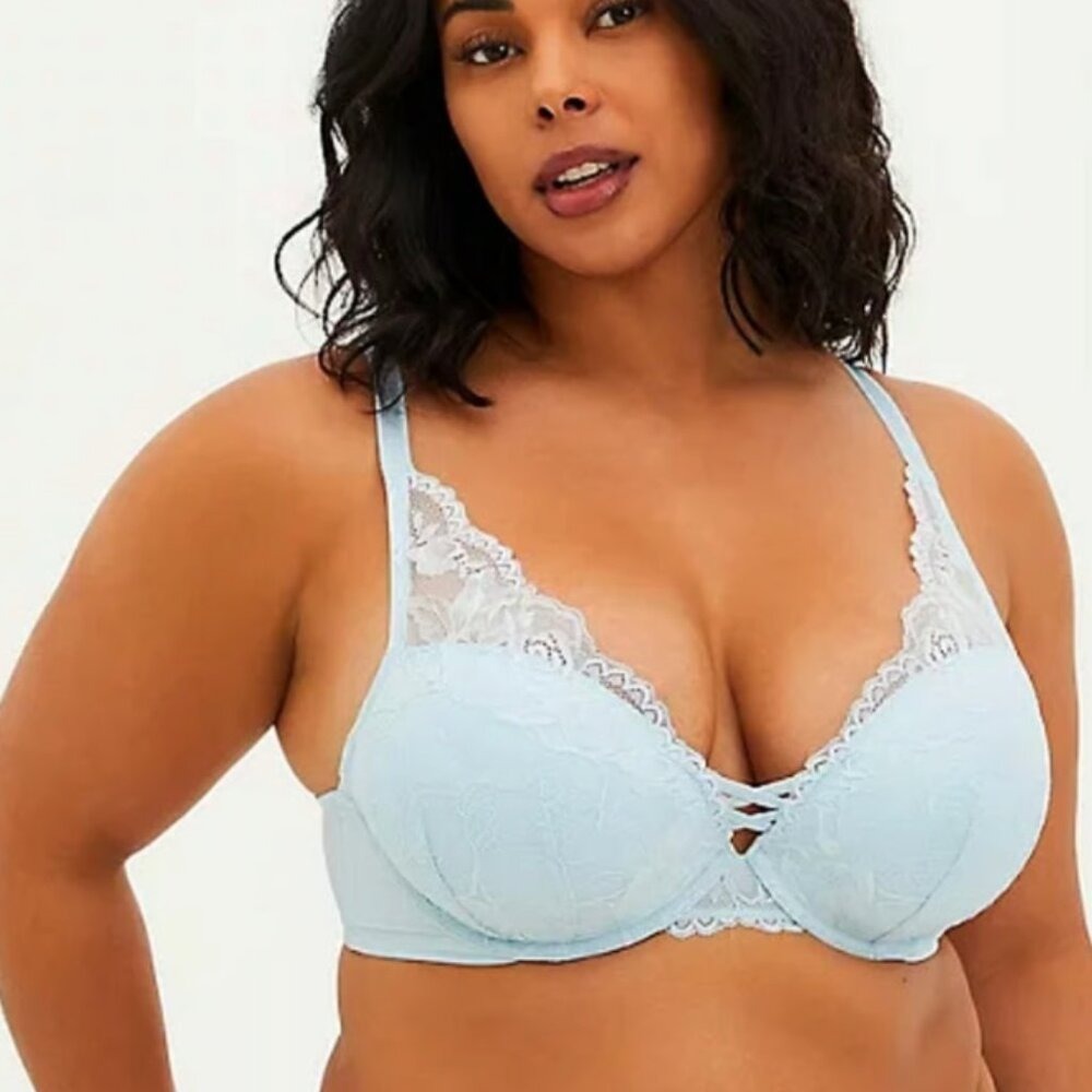 Torrid Curve Push-Up Plunge Bra 44DDD Baby Blue Lace Strappy Underwire 215MR1